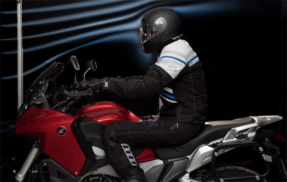 schuberth_c3_pro_21fcfcf4c943ec0f0647f522fce7e2cd.jpg